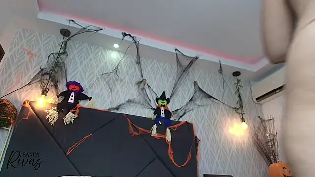 sandy rivas online show from 3, 11, 2025