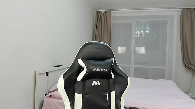 endlesssoffi online show from 23, 12, 2024