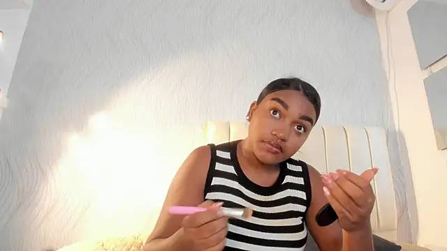 kayna gomez online show from 3, 6, 2026