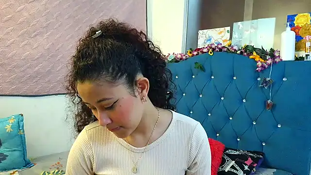 Milkdulce1 online show from 19, 3, 2026