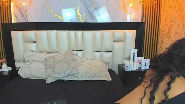 SofiaLaurents online show from 26, 11, 2025