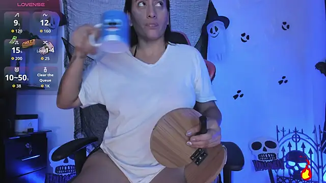 vaiolet triana online show from 13, 10, 2025