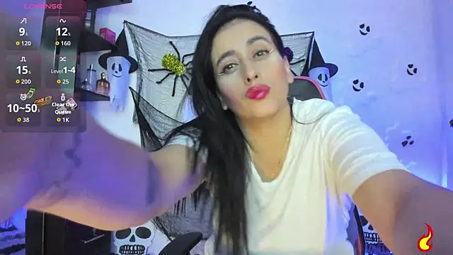 vaiolet triana online show from 25, 10, 2025