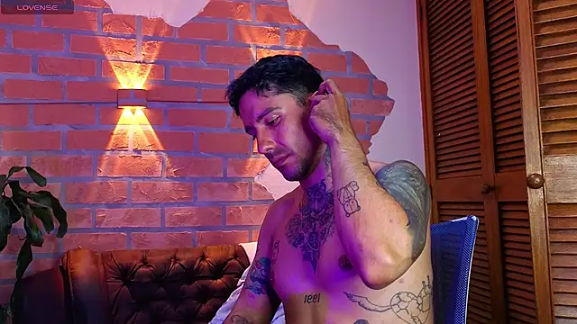 Dylanstonne online show from 7, 11, 2025