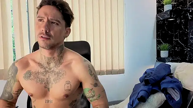 Dylanstonne online show from 15, 12, 2025