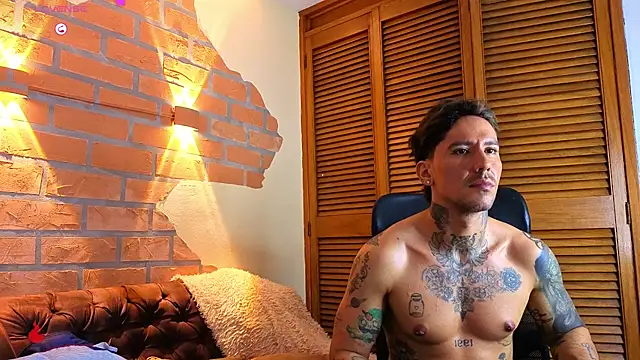 Dylanstonne online show from 17, 12, 2025