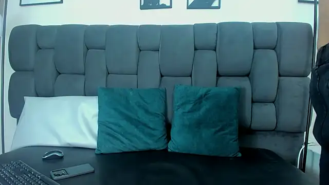 Yef Thin online show from 18, 3, 2025