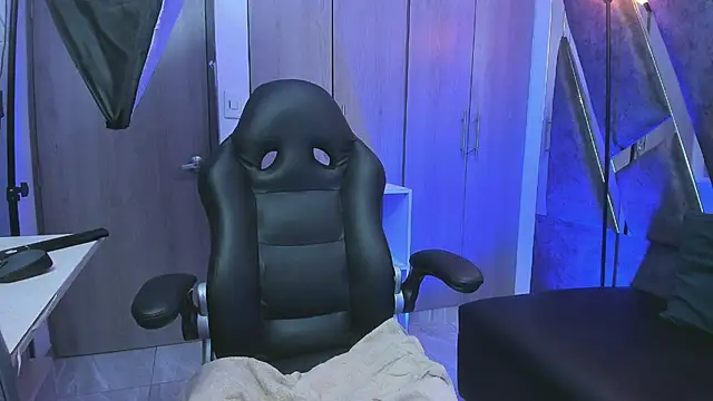 Yef Thin online show from 24, 9, 2025