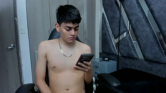 Snapshot of Yef_Thin chatting on 26, 2, 2026 Yef Thin online show from 26, 2, 2026