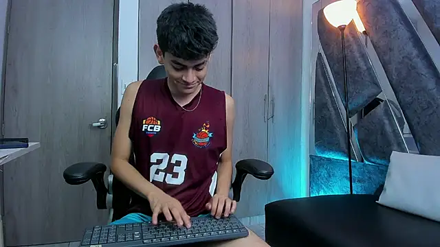 Yef Thin online show from 21, 9, 2025