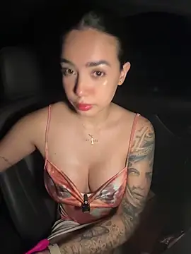 Pink Jazmin online show from 11, 4, 2026