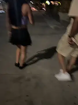 Pink Jazmin online show from 4, 11, 2025