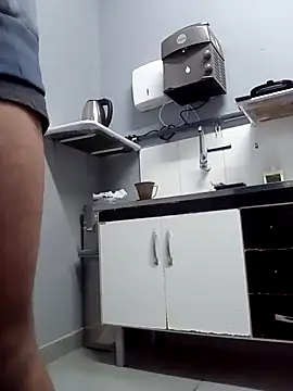 Snapshot of mahhh2024 chatting on 14, 9, 2025 mahhh2024 online show from 14, 9, 2025