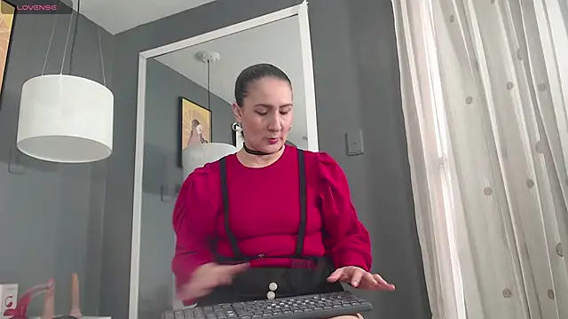 KyleDoom online show from 9, 9, 2025