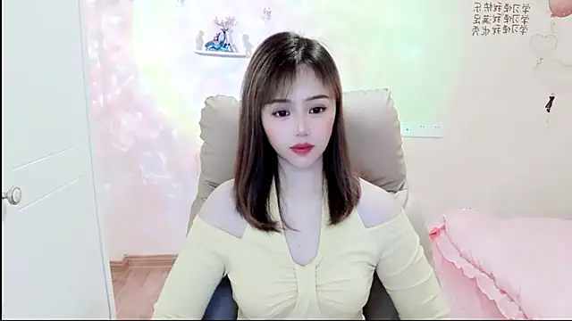 susan-YY online show from 11, 12, 2024