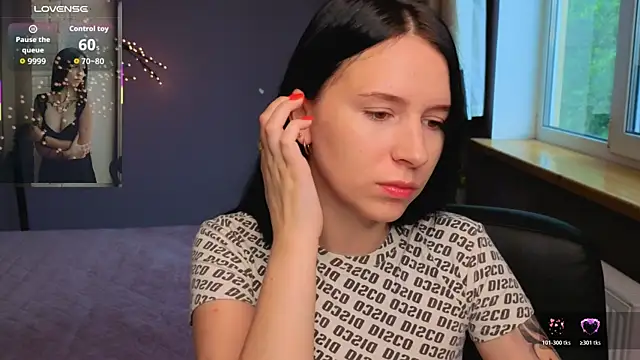 KarolinaBlacks online show from 4, 6, 2026