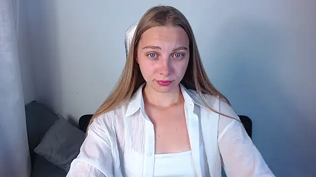 Snapshot of bellaa_love_ chatting on 15, 7, 2026 bellaa love online show from 15, 7, 2026