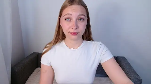 Snapshot of bellaa_love_ chatting on 3, 7, 2026 bellaa love online show from 3, 7, 2026