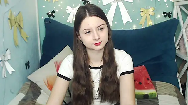 Snapshot of MilanaRoza chatting on 21, 3, 2025 MilanaRoza online show from 21, 3, 2025