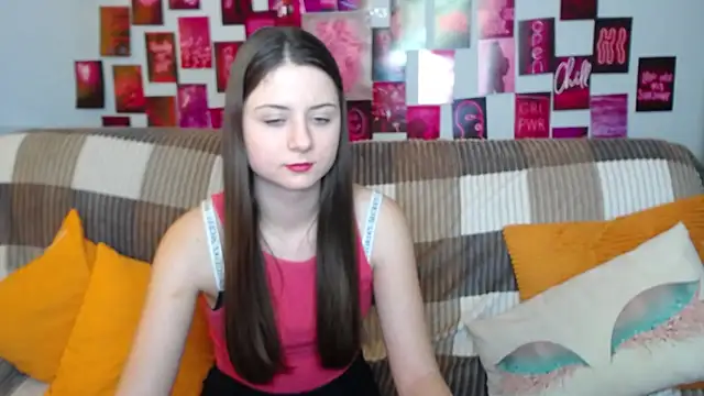 Snapshot of MilanaRoza chatting on 15, 3, 2025 MilanaRoza online show from 15, 3, 2025