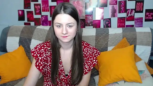 Snapshot of MilanaRoza chatting on 3, 3, 2025 MilanaRoza online show from 3, 3, 2025