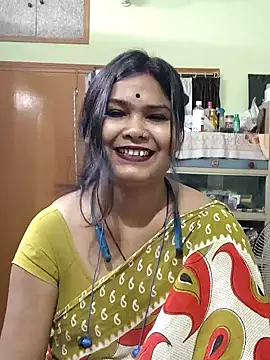 yoursweety09 online show from 13, 4, 2026