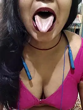 yoursweety09 online show from 11, 3, 2026