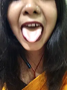 yoursweety09 online show from 20, 12, 2025