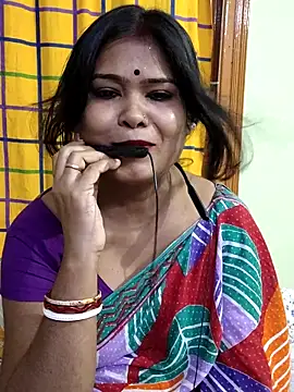 yoursweety09 online show from 2, 10, 2025