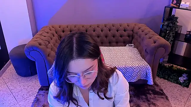 AngelMoore  online show from 7, 3, 2025