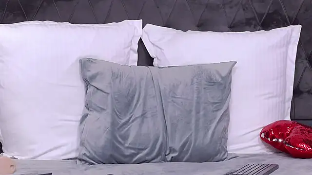 AnisiaConnor online show from 14, 12, 2025