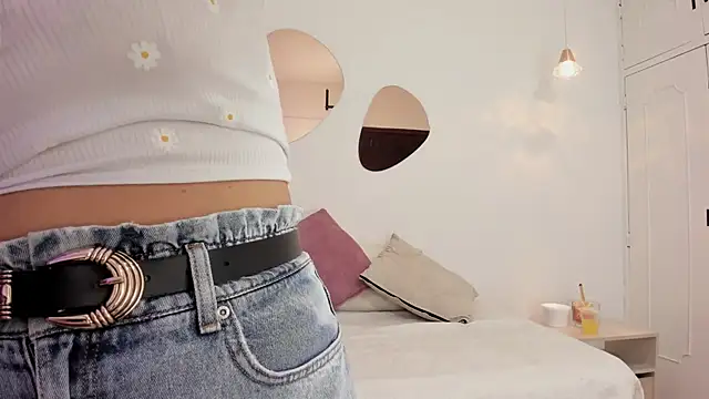 Vioolletta online show from 7, 10, 2025