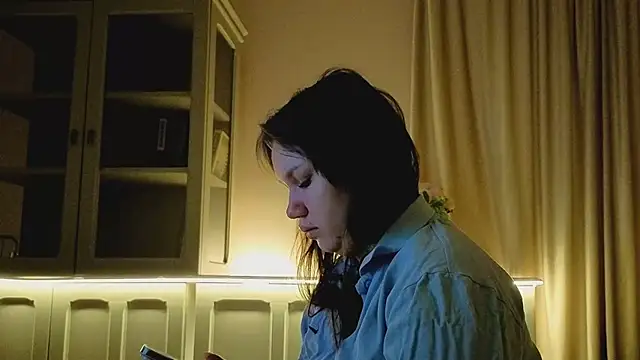 Alisia Mars online show from 7, 2, 2026