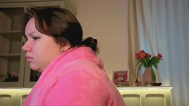 Alisia Mars online show from 9, 3, 2026