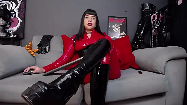 Carla Phoenix online show from 20, 3, 2025