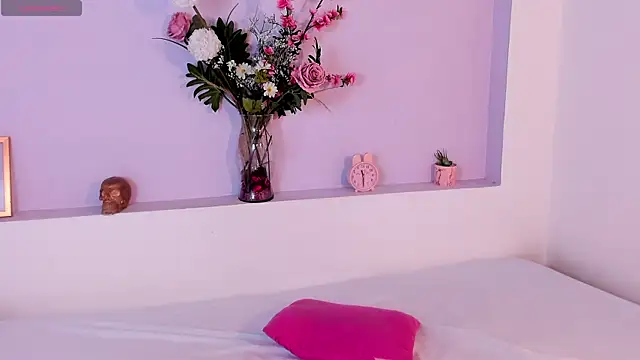 SelenaKnight online show from 14, 2, 2025
