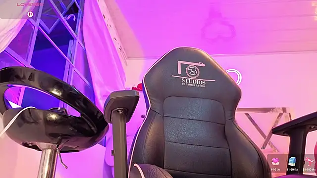 Laylafoxy tay online show from 10, 10, 2025