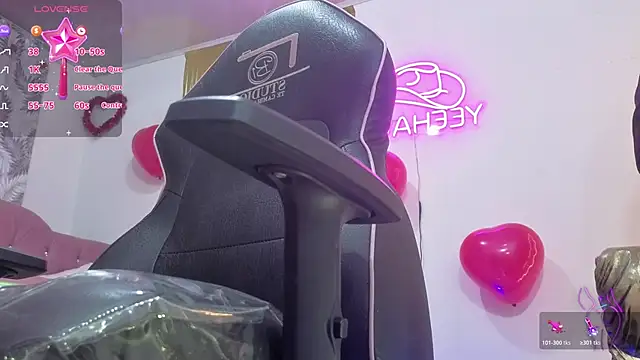 Laylafoxy tay online show from 18, 2, 2026