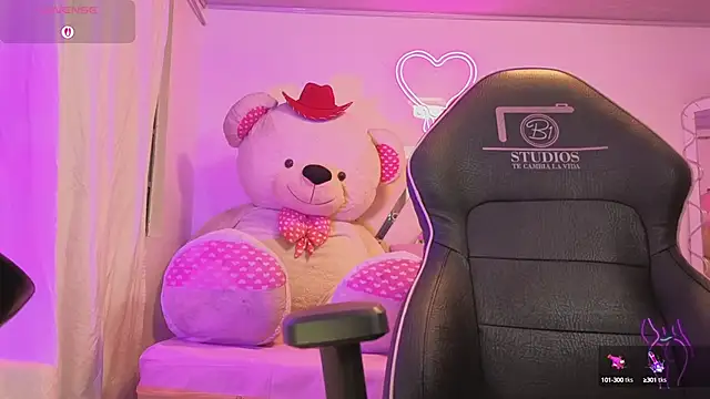 Laylafoxy tay online show from 27, 9, 2025