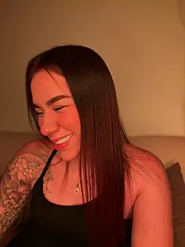 Im Valen Cute online show from 23, 5, 2026
