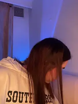 Im Valen Cute online show from 26, 10, 2025