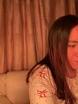 Im Valen Cute online show from 28, 3, 2026