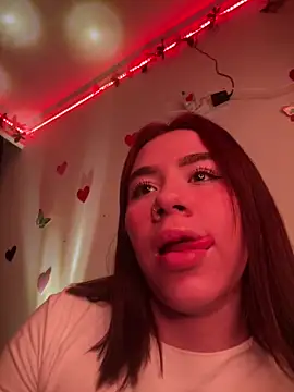 Im Valen Cute online show from 21, 3, 2025