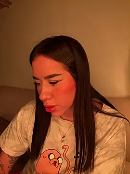 Im Valen Cute online show from 25, 6, 2026