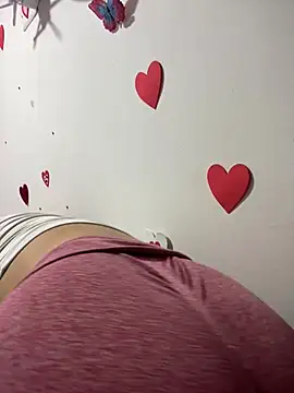 Im Valen Cute online show from 7, 3, 2025