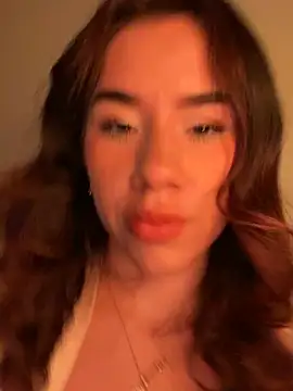 Im Valen Cute online show from 14, 5, 2026