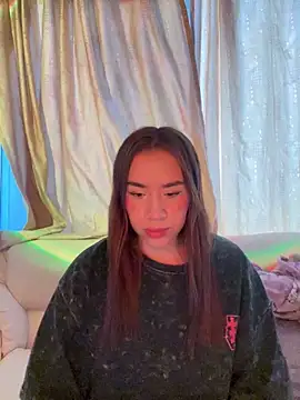 Im Valen Cute online show from 12, 4, 2026