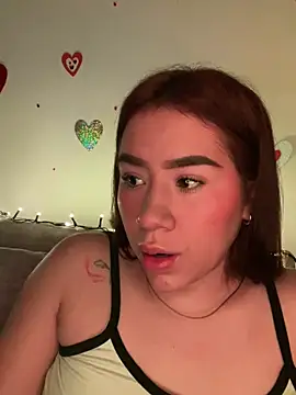 Im Valen Cute online show from 16, 3, 2025