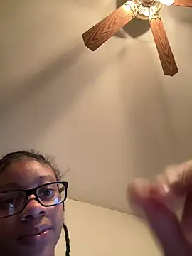 prettybrownhunybun online show from 9, 1, 2025