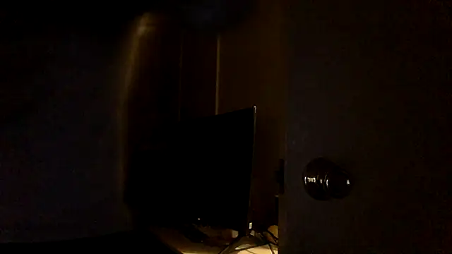 prettybrownhunybun online show from 6, 3, 2025